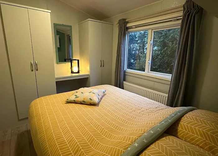 Veluwe, Gezellig 4p Bij Bos, Zonnige Tuin Chalet *